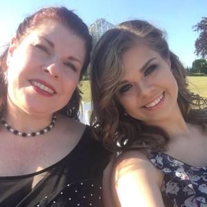 Meet your Posher, Jennie